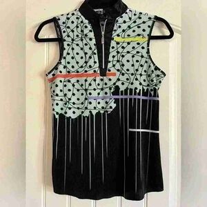 Stylish Black and White Sleeveless Top